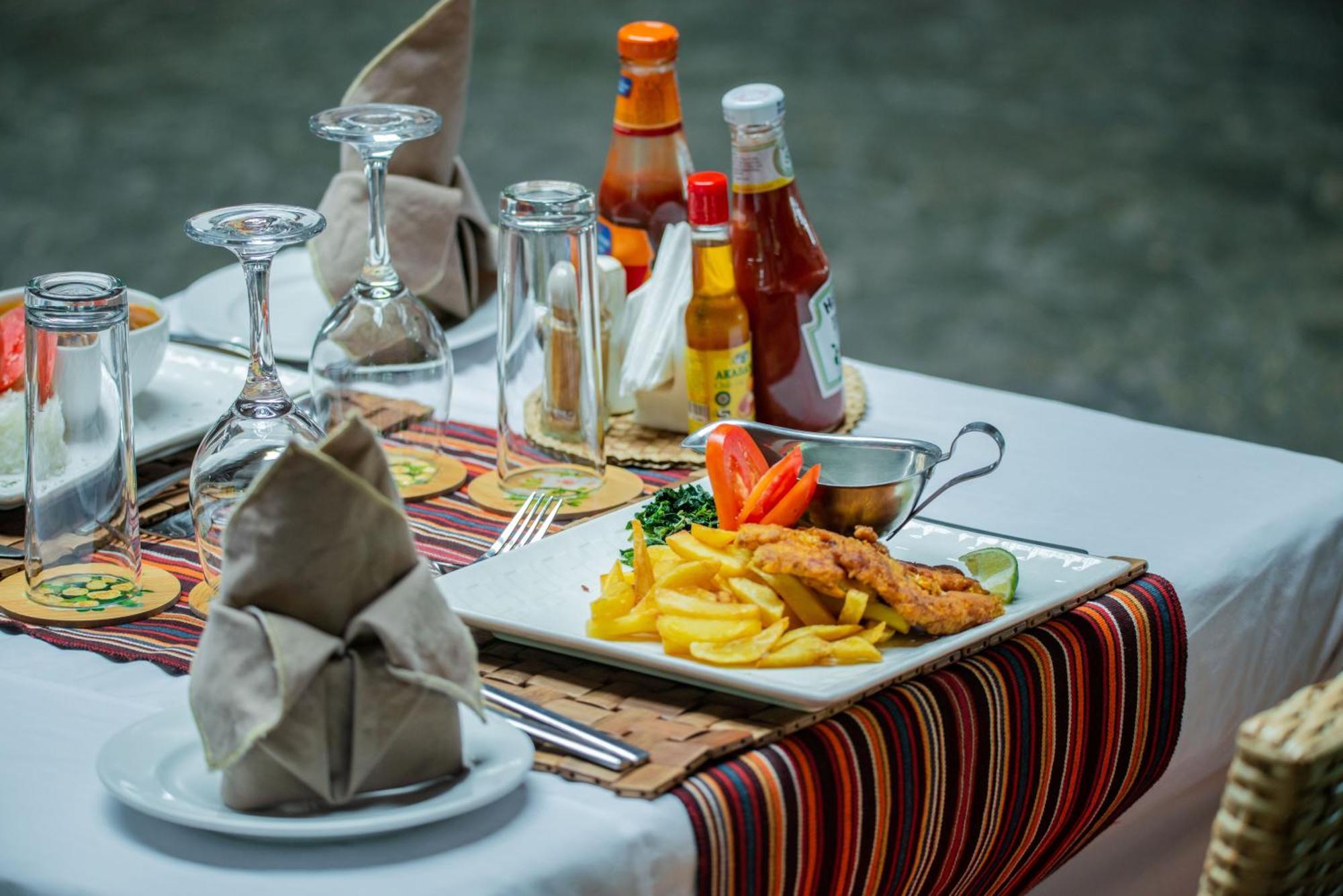 Buffalo Safari Lodge Katunguru Ngoại thất bức ảnh